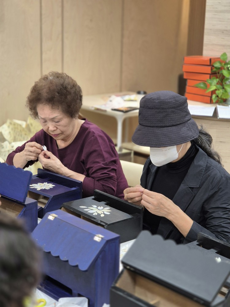 d7a05261f66b25f7bed3abc870cd1c29_1761223